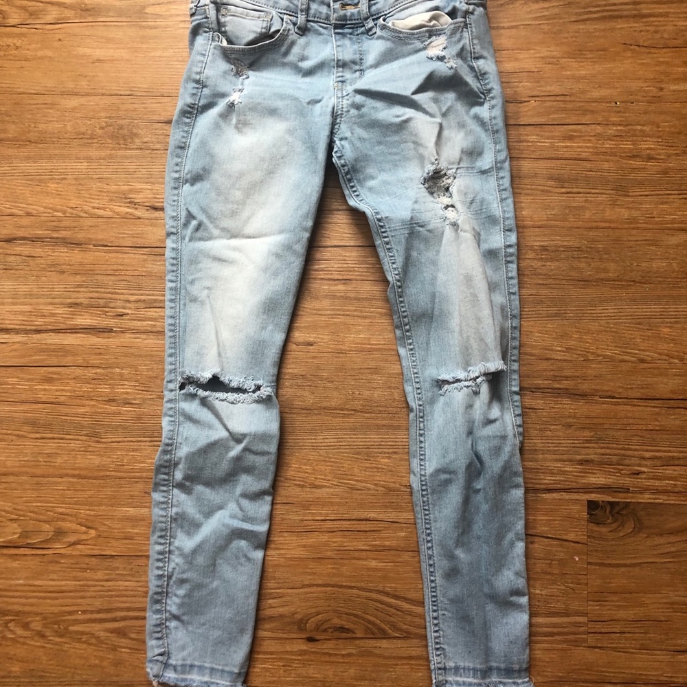 Ripped jeans